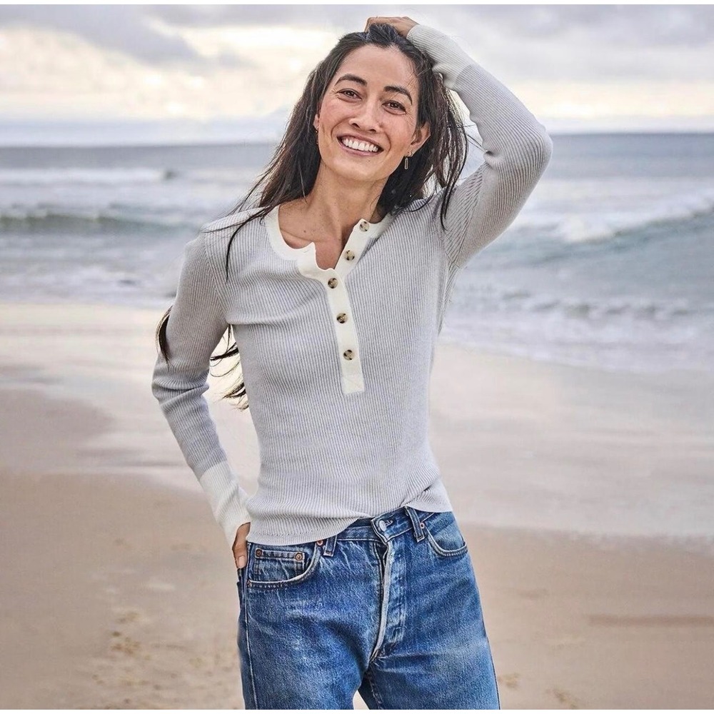 Faherty Mikki Henley Sweater Grey Organic Cotton Cashmere Ribbed Slim Fit Small - Picture 10 of 10